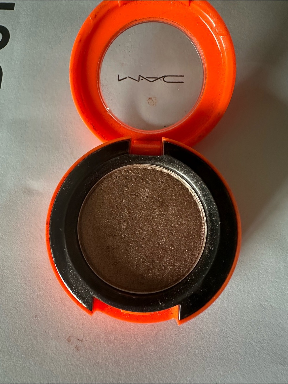 MAC Cosmetics Shimmery Taupe-Brown Single Eyeshadow